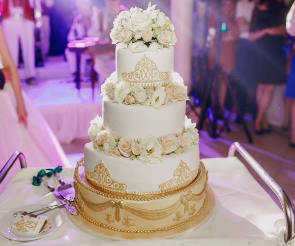 1. Beautiful White & Gold Wedding Cake - Wedding Cakes Gallery